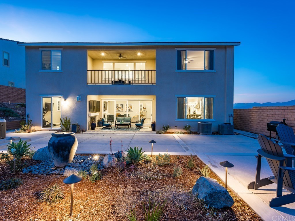 2450 Sierra Bella Drive Corona, CA 92882 - Photo 38 of 70