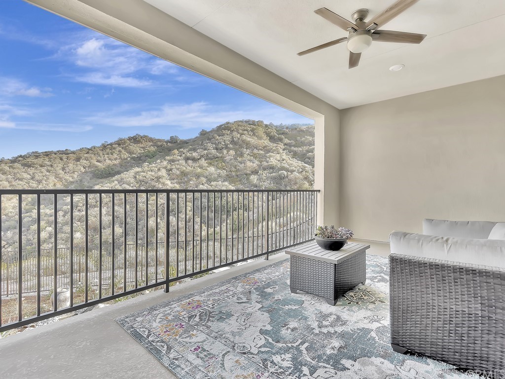 2450 Sierra Bella Drive Corona, CA 92882 - Photo 46 of 70