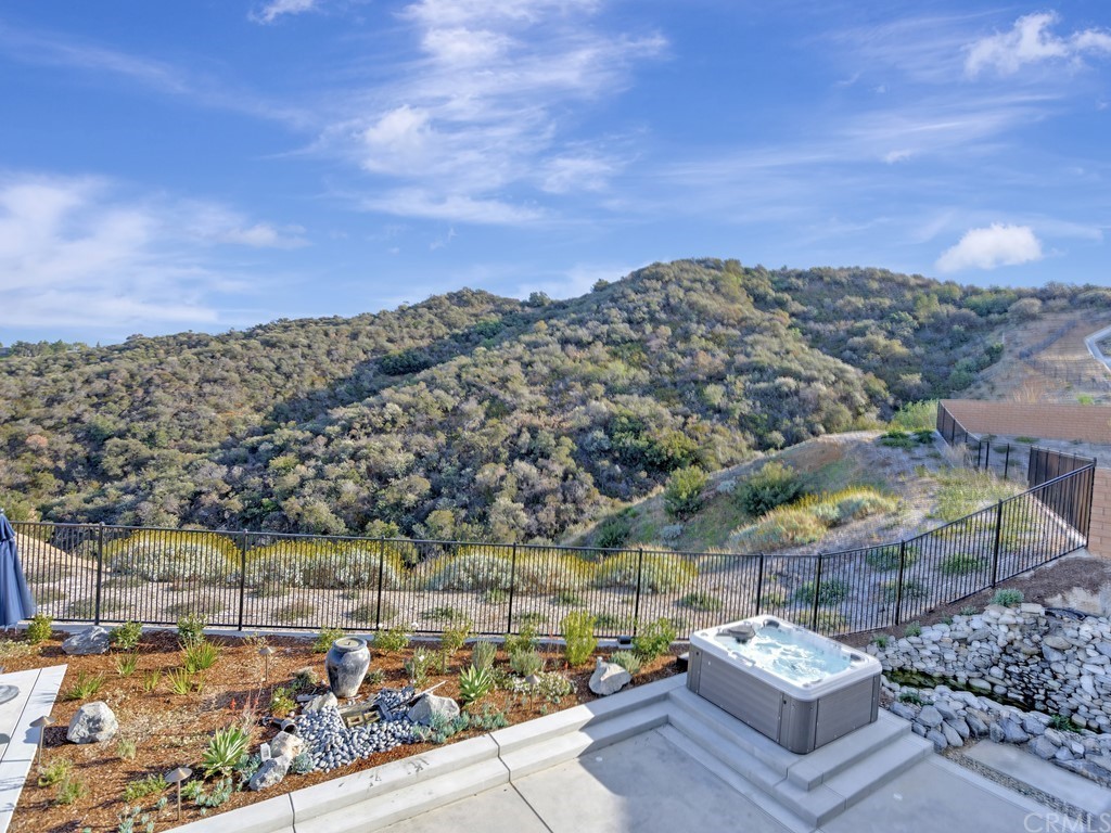 2450 Sierra Bella Drive Corona, CA 92882 - Photo 47 of 70