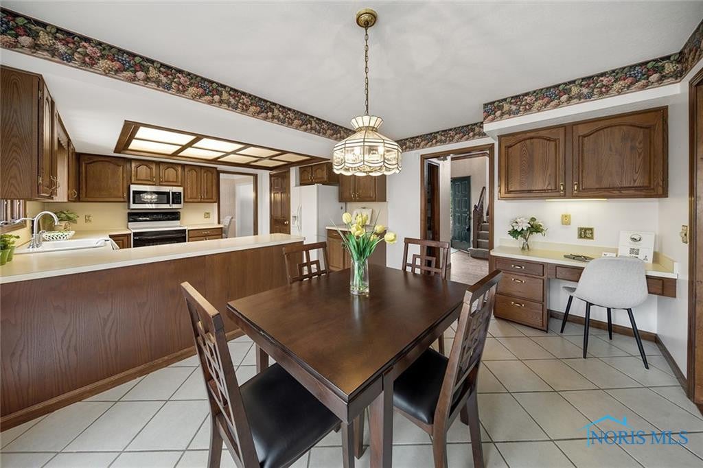 7154 Tottenham Road Toledo, OH 43617 - Photo 27 of 50 Gallery Image 27