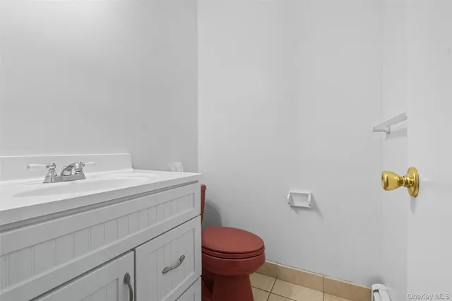 $678,999 | 35 Depalma Drive, Highland Mills, NY 10930