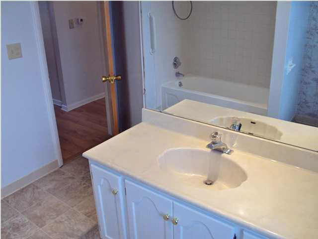 1121 West Mill Road Evansville, IN 47710 - Photo 10 of 16 Gallery Image 10