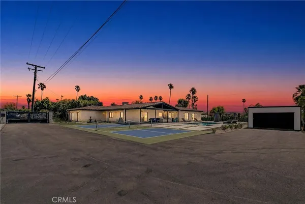 $1,999,000 | 2170 North Via Monte Vista, Palm Springs, CA 92262