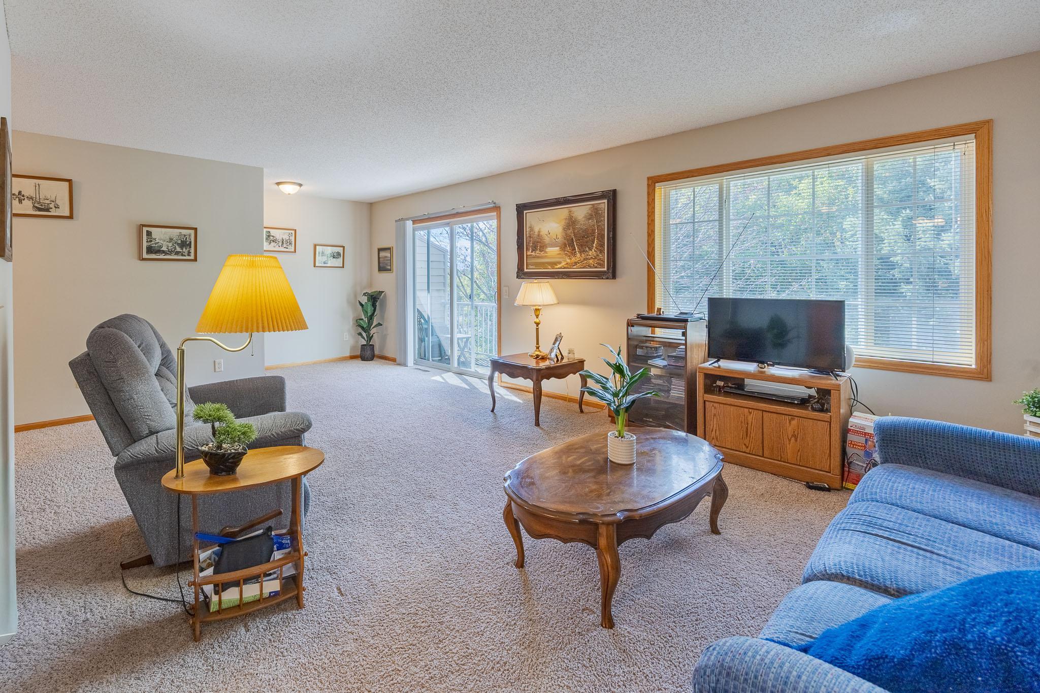 1555 County Rd D East, Unit B Maplewood, MN 55109 - Photo 6 of 27 Gallery Image 6