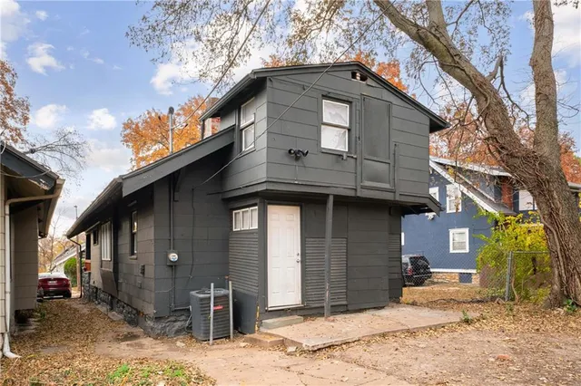 $150,000 | 4224 Agnes Avenue, Kansas City, MO 64130