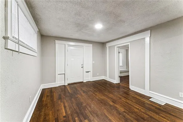 $150,000 | 4224 Agnes Avenue, Kansas City, MO 64130