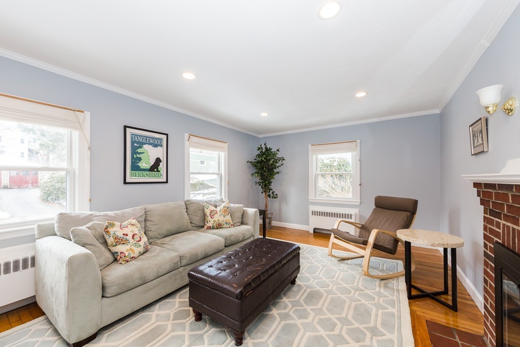 44 Aberdeen Road Arlington, MA 02476 - Photo 5 of 30 Gallery Image 5