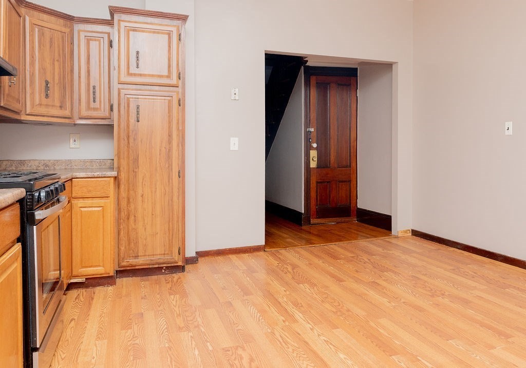 12 Payson Avenue, Unit 1 Boston, MA 02125 - Photo 7 of 34