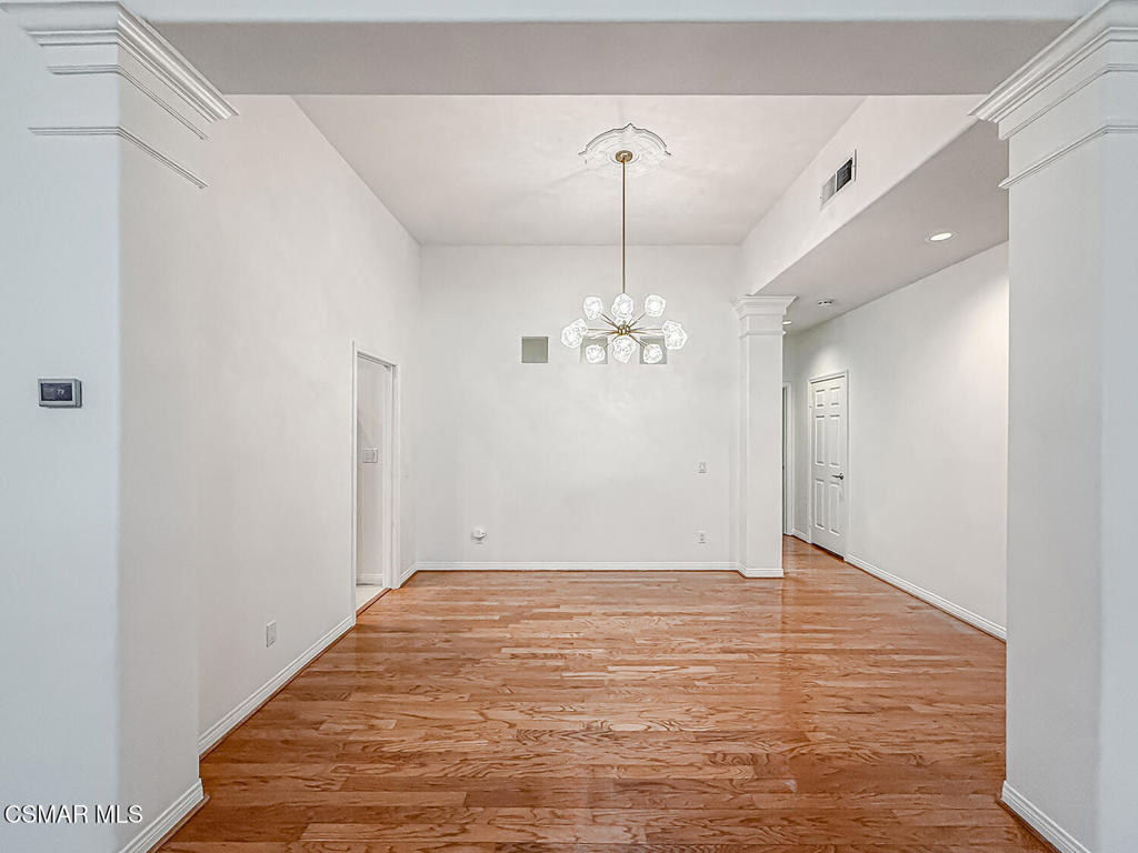 2457 Rutland Place Thousand Oaks, CA 91362 - Photo 5 of 41