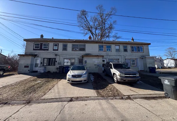 $264,900 | 2204 Ellsworth Street, Westland, MI 48186