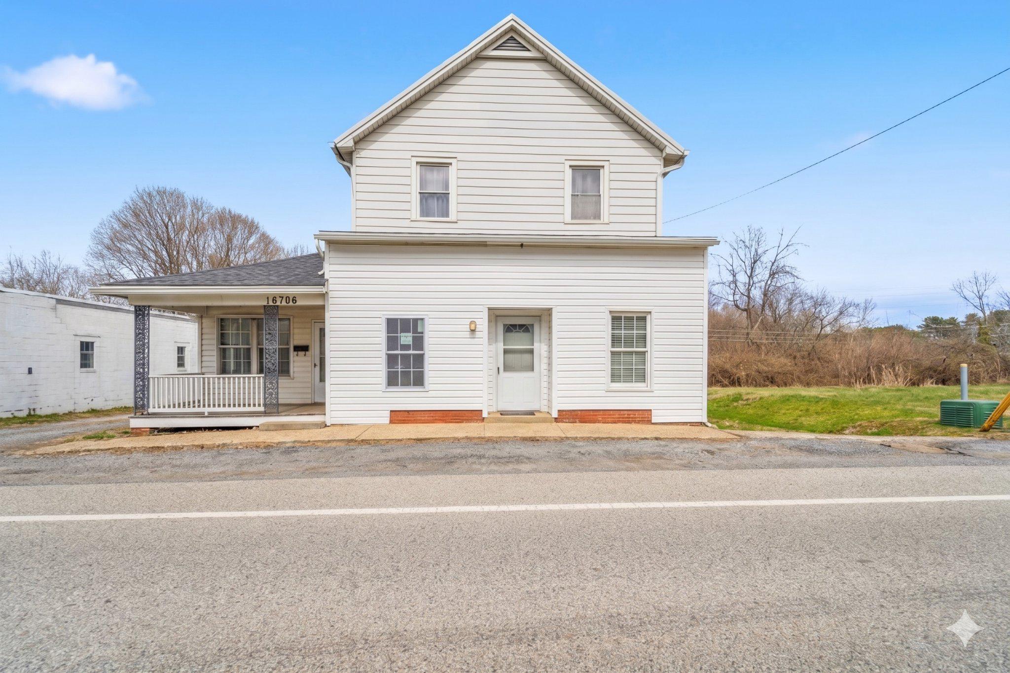 16700 Frederick Road Mount Airy, MD 21771 - Photo 18 of 45 16706 Frederick - Duplex