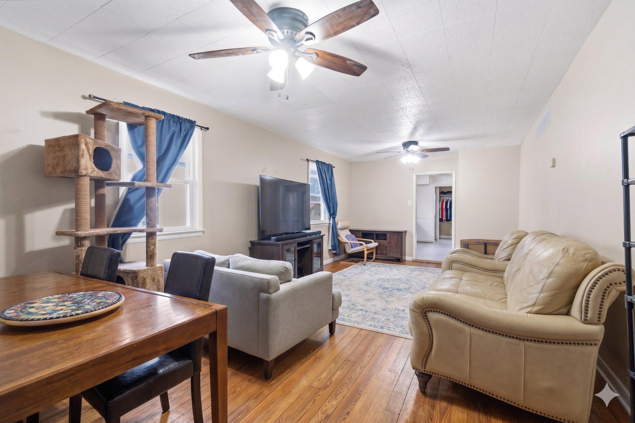 16700 Frederick Road Mount Airy, MD 21771 - Photo 19 of 45 16706 Frederick - 3BR/1.5BA