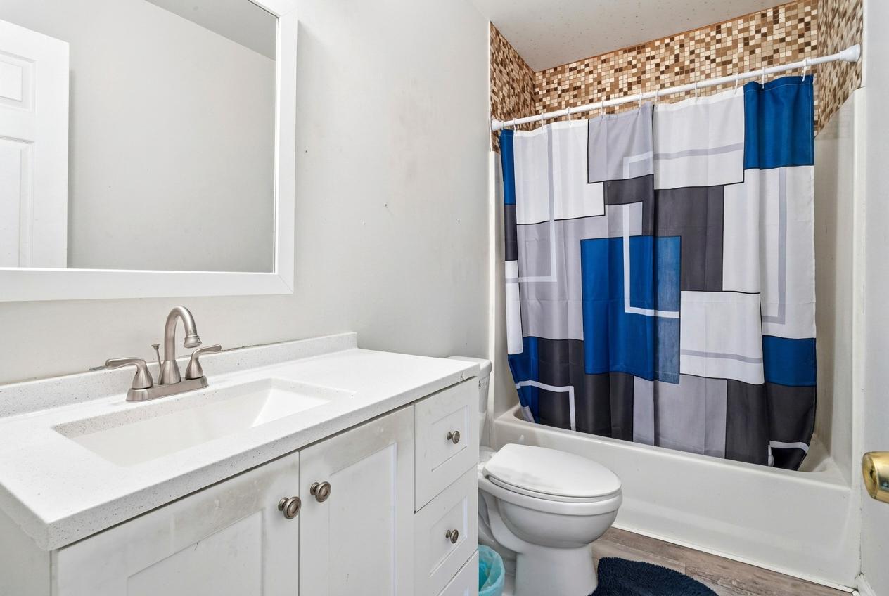 16700 Frederick Road Mount Airy, MD 21771 - Photo 36 of 45 16706 #A Frederick - 2BR/1BA