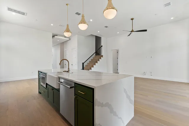 $2,199,990 | 6010 Adhara Pass, Austin, TX 78730