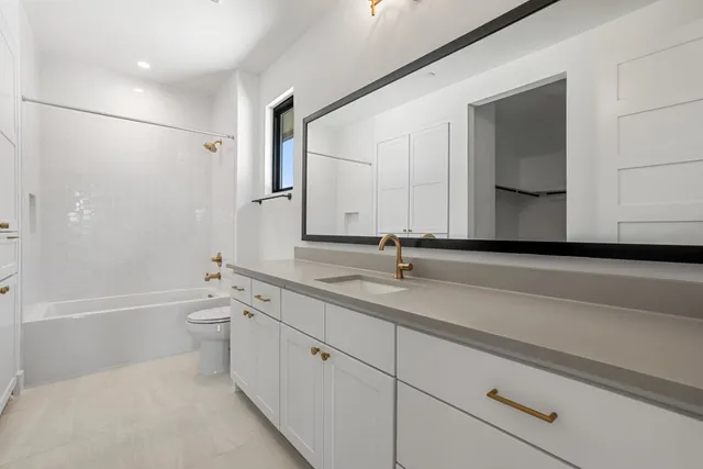 $2,199,990 | 6010 Adhara Pass, Austin, TX 78730