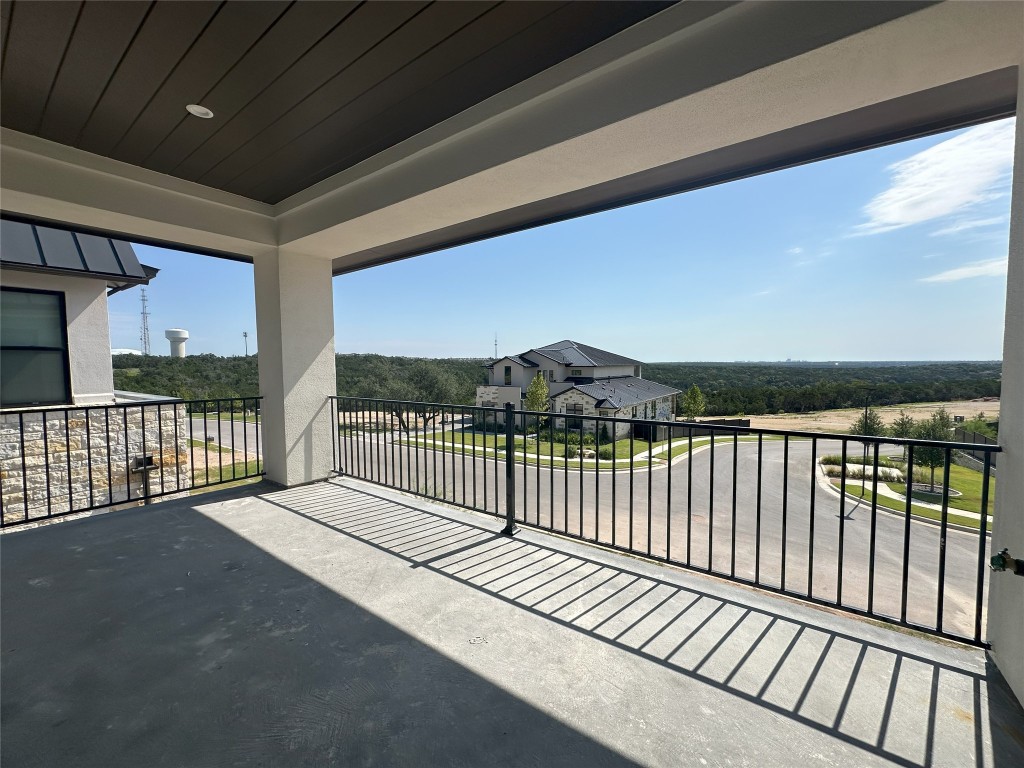 6010 Adhara Pass Austin, TX 78730 - Photo 35 of 40 a balcony with a yard