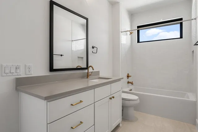 $2,199,990 | 6010 Adhara Pass, Austin, TX 78730