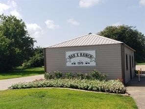 460 Angus Trail Angleton, TX 77515 - Photo 8 of 9