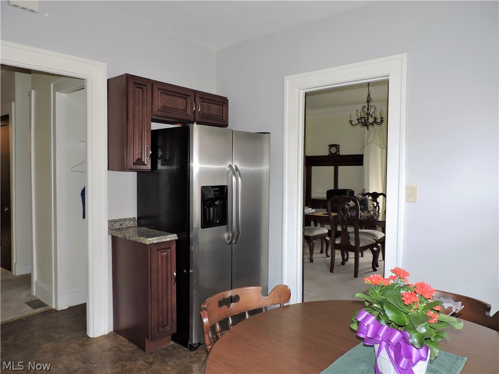6907 Snow Road Parma, OH 44129 - Photo 18 of 24