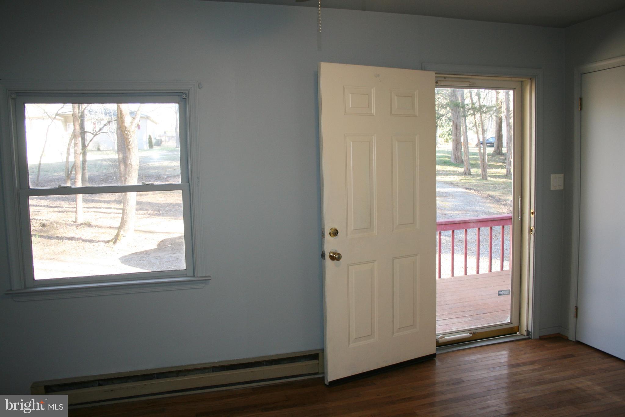 202 Fairview Road Louisa, VA 23093 - Photo 4 of 23 Gallery Image 4