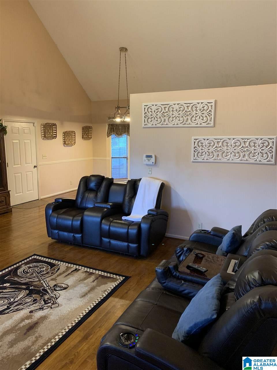 1137 Narrow Lane Clanton, AL 35045 - Photo 3 of 5