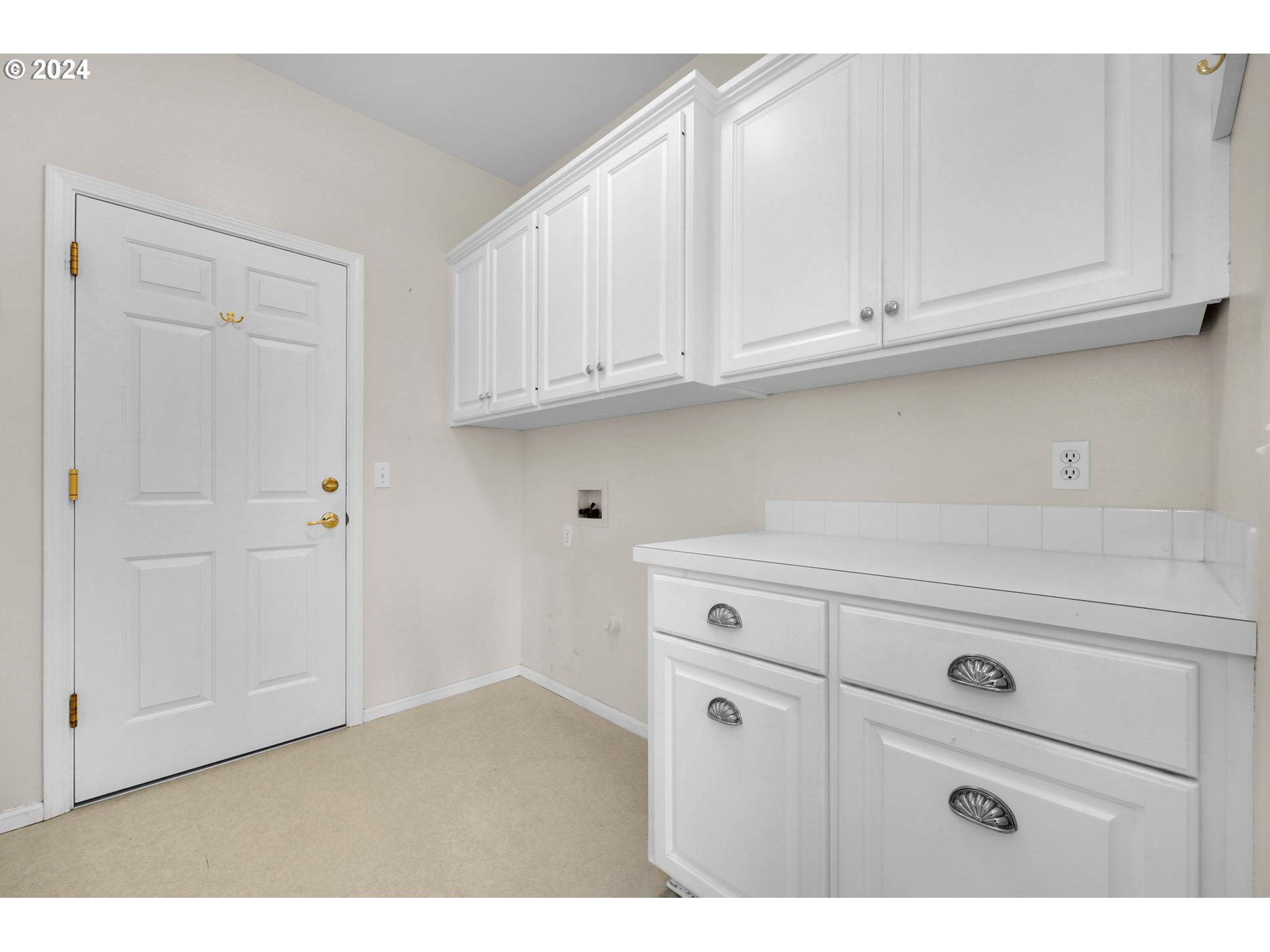 3253 Lakemont Drive Eugene, OR 97408 - Photo 20 of 40