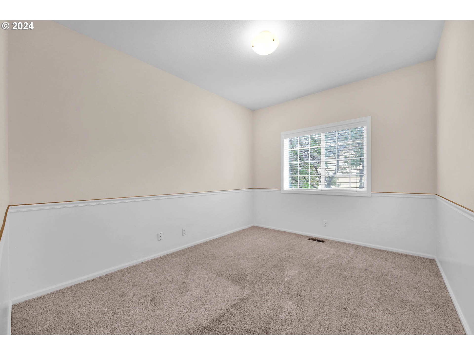 3253 Lakemont Drive Eugene, OR 97408 - Photo 22 of 40