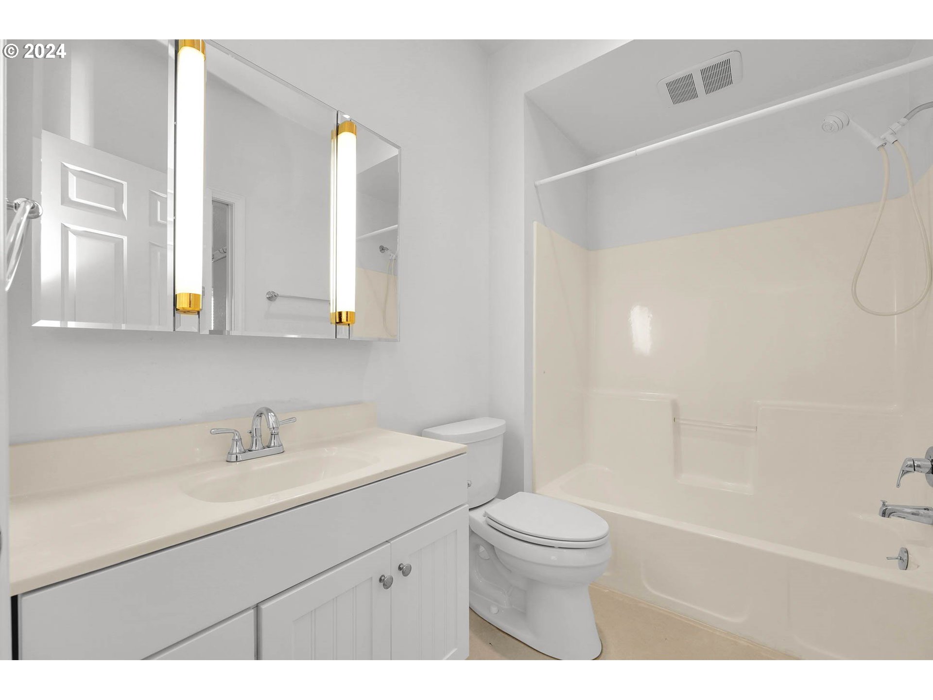 3253 Lakemont Drive Eugene, OR 97408 - Photo 25 of 40