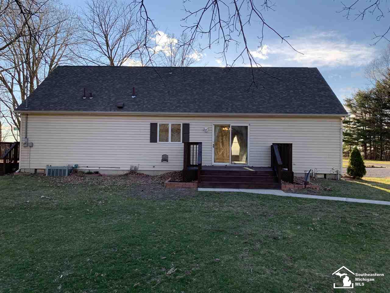 10412 Bacon Road Petersburg, MI 49270 - Photo 47 of 95 Back of House
