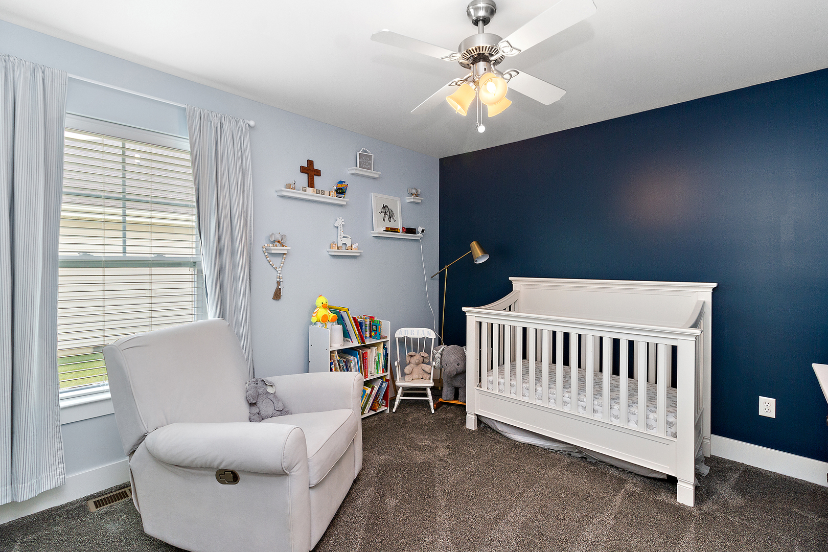 6104 Park View Drive Bourbonnais, IL 60914 - Photo 20 of 31 a bedroom with furniture and a window