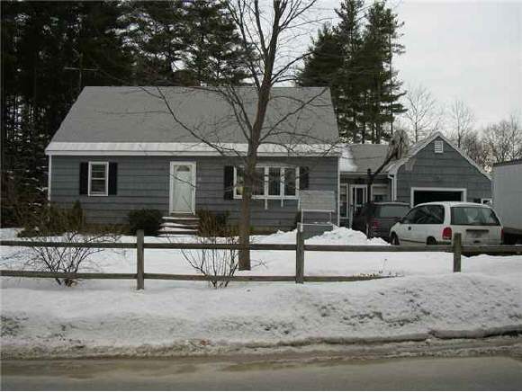 28 Walton Road Plaistow, NH 03865 - Photo 1 of 1 Gallery Image 1