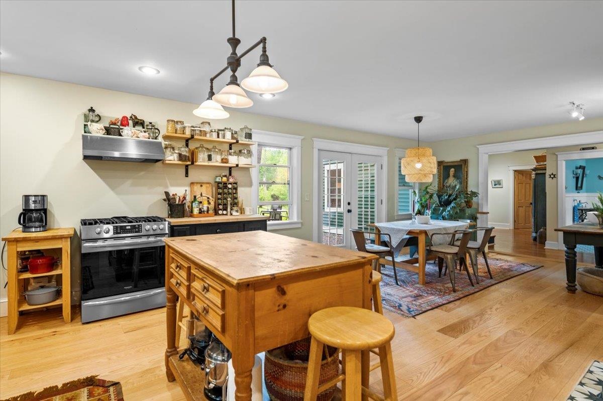 147 Harrington Road Shaftsbury, VT 05257 - Photo 11 of 36 Gallery Image 11