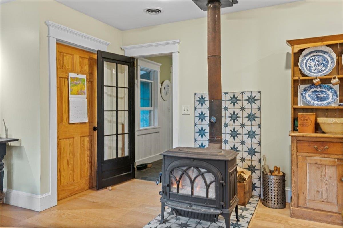 147 Harrington Road Shaftsbury, VT 05257 - Photo 14 of 36 Gallery Image 14