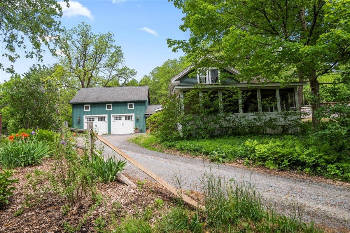 147 Harrington Road Shaftsbury, VT 05257 - Photo 3 of 36 Gallery Image 3