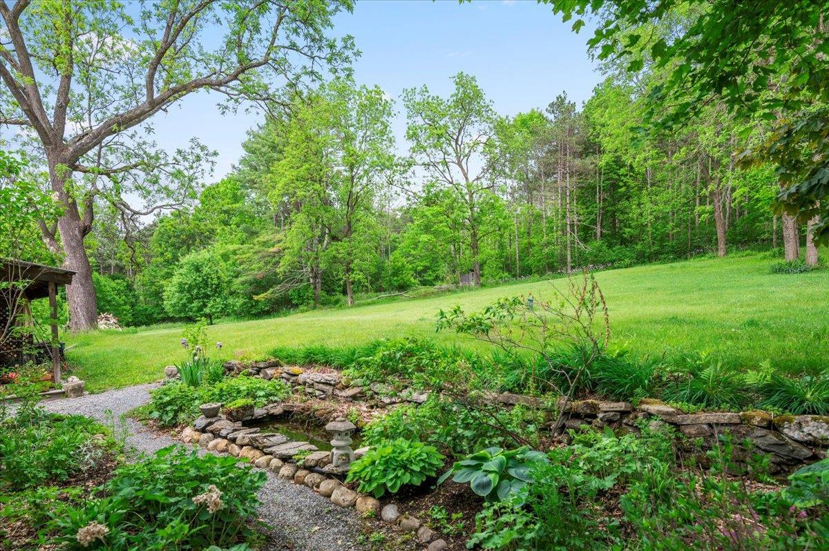 147 Harrington Road Shaftsbury, VT 05257 - Photo 7 of 36 Gallery Image 7