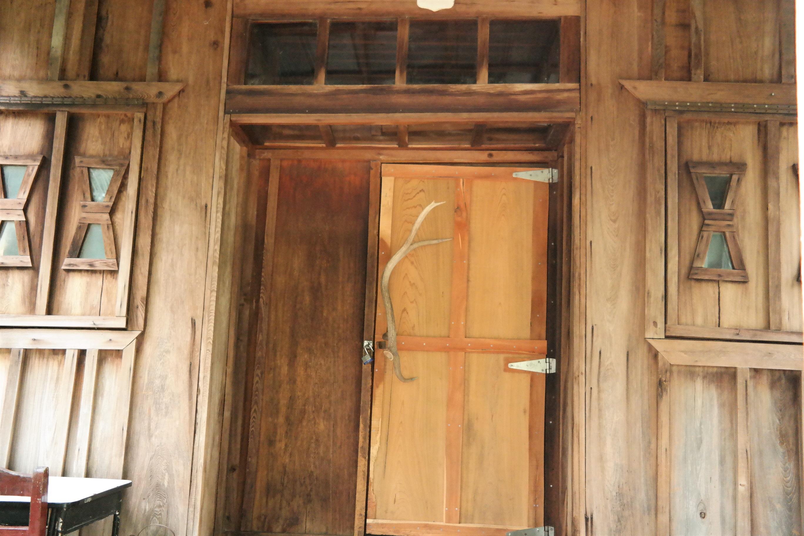 586 Choctawhatchee River Road Ponce de Leon, FL 32455 - Photo 14 of 38 Outbuilding 1 - Rec, Saloon (2)