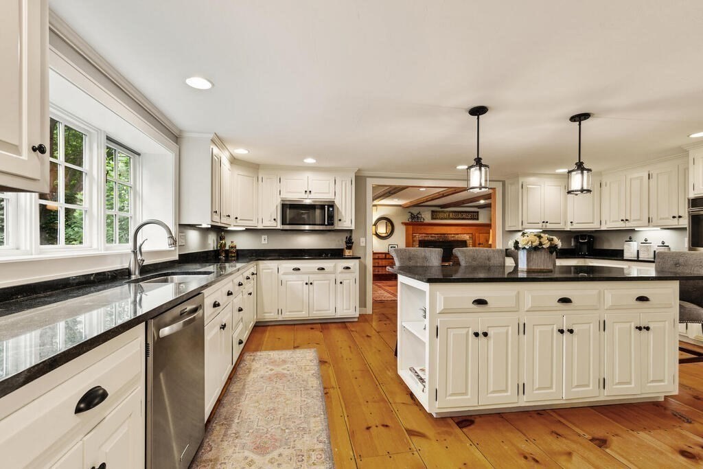 10 Hopestill Brown Road Sudbury, MA 01776 - Photo 11 of 41