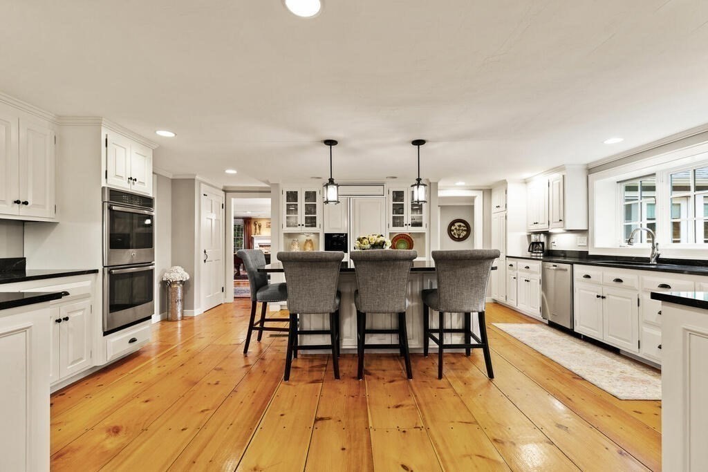 10 Hopestill Brown Road Sudbury, MA 01776 - Photo 9 of 41