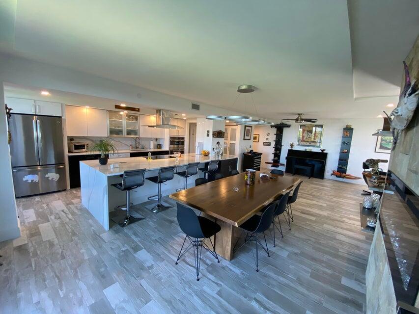 2003 North Ocean Boulevard, Unit 405 Boca Raton, FL 33431 - Photo 27 of 52 Living kitchen