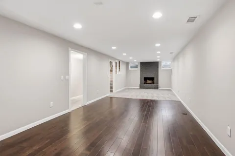 $750,000 | 4850 West 64th Street, Edina, MN 55435