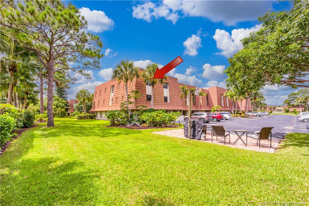 3100 Southeast Pruitt Road, Unit B301 Port St. Lucie, FL 34952 - Photo 4 of 40 24 units. End units enjoy 350 sq ft more