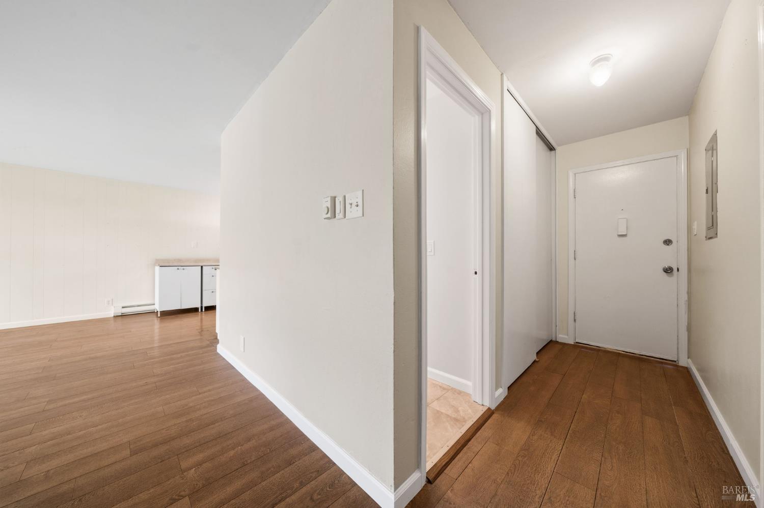 260 Merrydale Road, Unit 5 San Rafael, CA 94903 - Photo 16 of 28