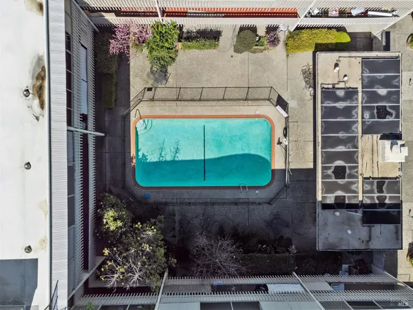 $410,000 | 260 Merrydale Road, Unit 5, San Rafael, CA 94903