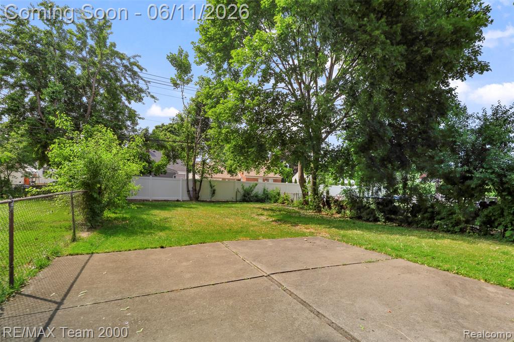 3130 Chestnut Street Dearborn, MI 48124 - Photo 4 of 30