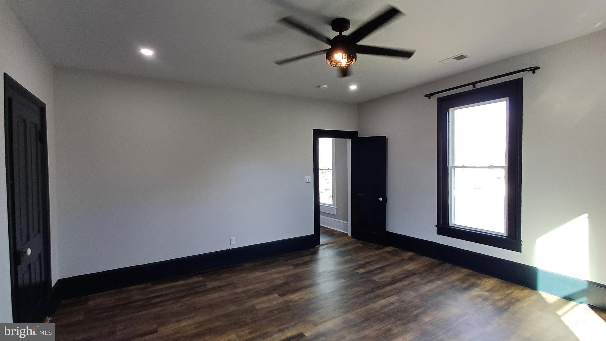 9014 Sudley Road Manassas, VA 20110 - Photo 28 of 34