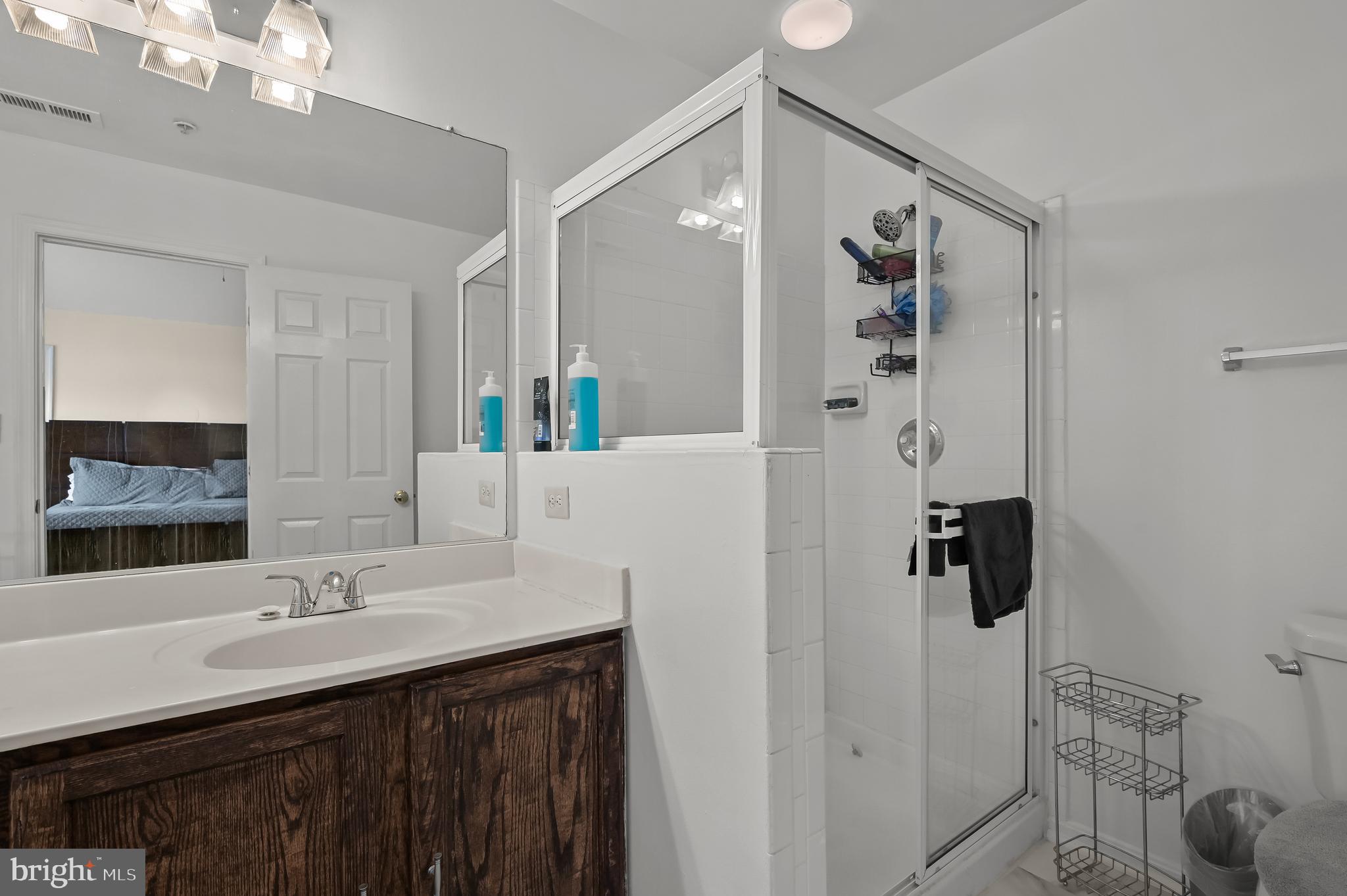 9002 Fox Park Road Clinton, MD 20735 - Photo 32 of 46 Gallery Image 32