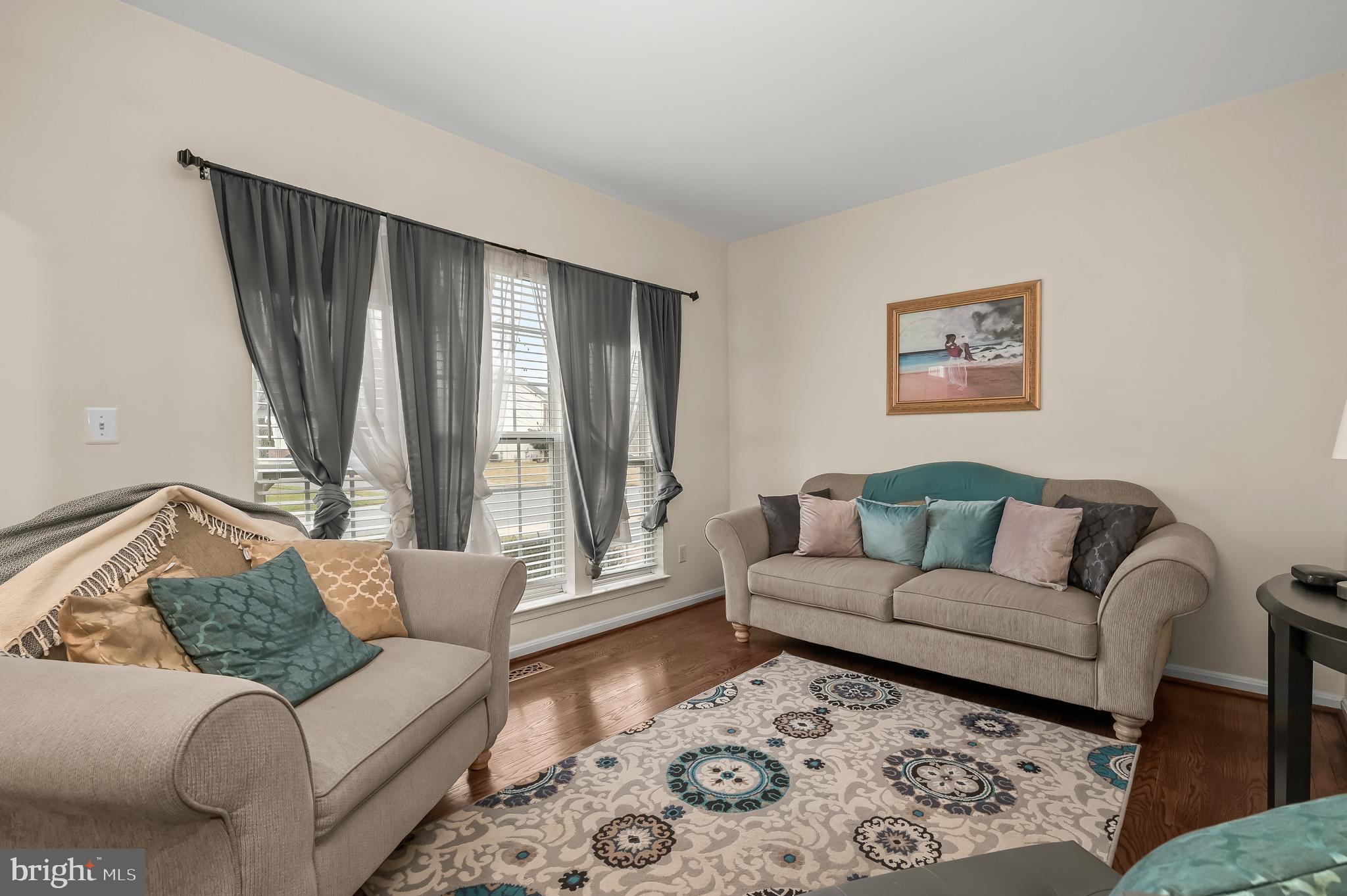 9002 Fox Park Road Clinton, MD 20735 - Photo 8 of 46 Gallery Image 8