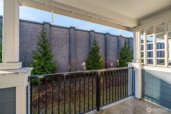$552,000 | 16125 Juanita Woodinville Way Northeast, Unit 805, Bothell, WA 98011