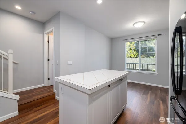 $552,000 | 16125 Juanita Woodinville Way Northeast, Unit 805, Bothell, WA 98011