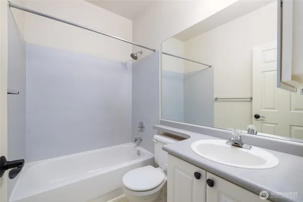 $552,000 | 16125 Juanita Woodinville Way Northeast, Unit 805, Bothell, WA 98011